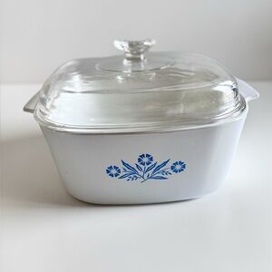 Corning Ware A-1-1/2-B Dish for Bakers; Cornflower 1.5L Casserole w Lid